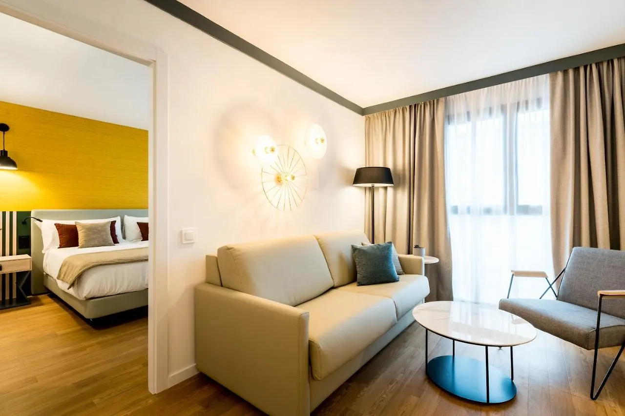 세비야 Atlumbreras16 아파트